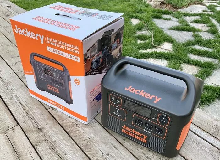 Jackery Explorer 1500